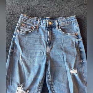 medium wash distressed high rise mom jean